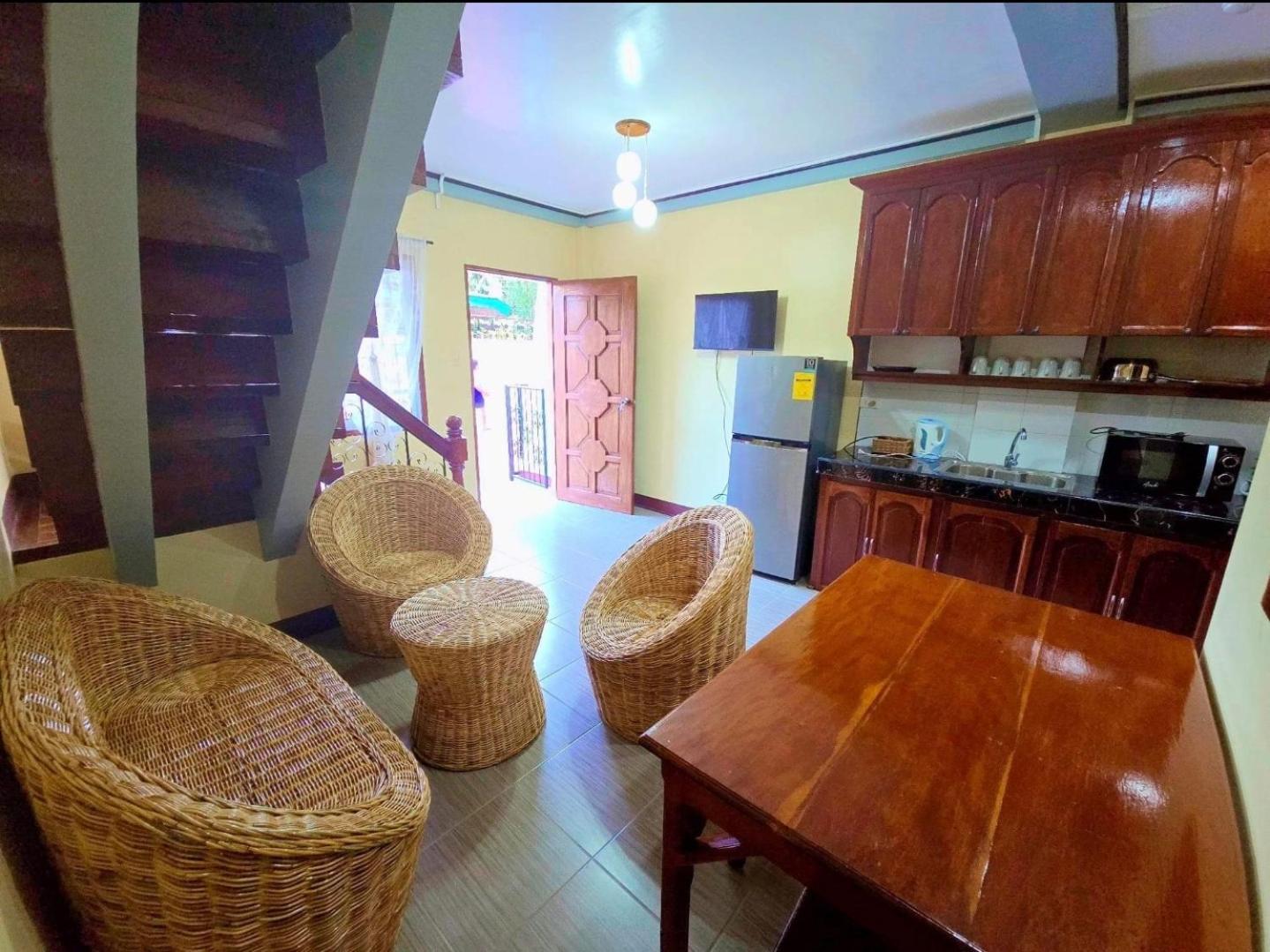 Nober Apartments Puerto Princesa Ngoại thất bức ảnh